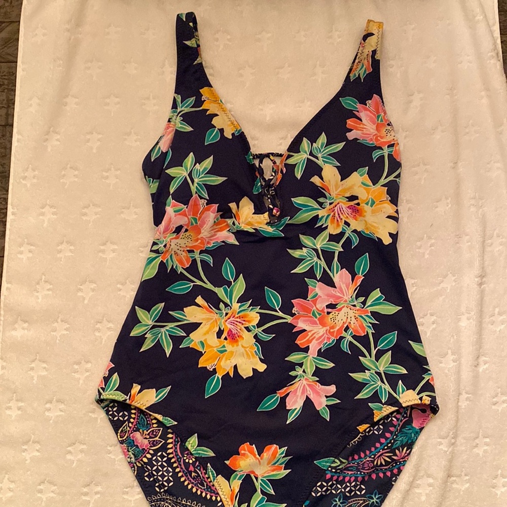 Tommy Bahama reversal One Piece Swimsuit